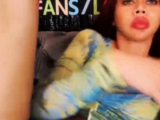 Huge Shafted Ladyboy LongMint on Webcam Part 2