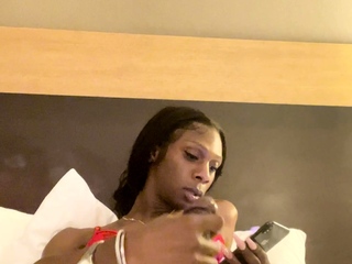 Brunette Tranny jerking in hard dick in solo Webcam
