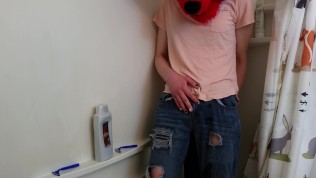 Stupid Vixen Wets Her Pants