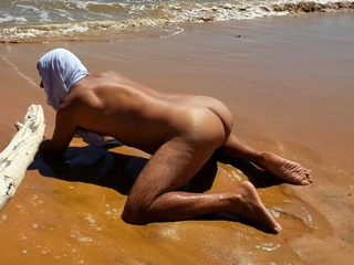 Shemale ladysilva naked on beach go fuck me
